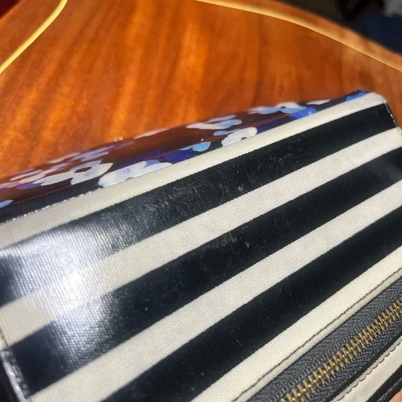 💃 Kate Spade NY Floral Slim Wallet Black Blue Floral Snap A21 - Picture 3 of 11